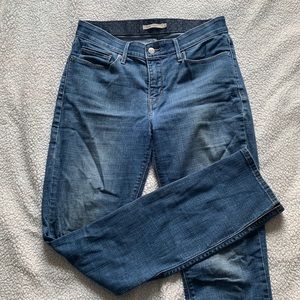 Levi Strauss 525 Perfect Waist Straight, size 8